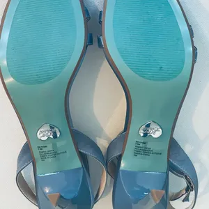 Betsey Johnson yasmi satin sandal dress shoes for women thumbnail 11