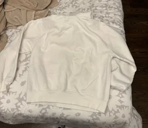 Aritzia Sweatfleece Hoodie thumbnail 1