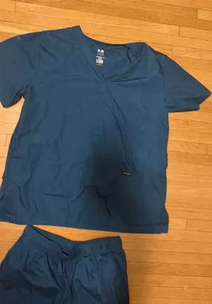 Dagacci Amazon Scrubs thumbnail 1