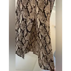 Moon River Snakeskin Midi Dress Women's Sz Small thumbnail 5