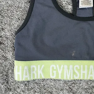 Gymshark Fit Seamless Bra Women’s Small thumbnail 3