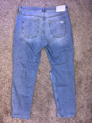 Ripped Boyfriend Low Waist Jeans thumbnail 3