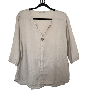 Orange Amore Made In Italy Small V Neck Top Langelook Old Money Cottagecore Top thumbnail 1