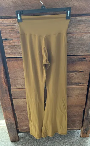Aerie crossover flares thumbnail 2