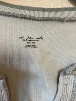 Urban Outfitters Go For Gold Seamless Top Shirt Crop Out From Under Gray‎ XS thumbnail 4