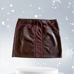 Marc New York Burgundy Velvet Faux Leather mini Skirt XL polyester spandex thumbnail 2
