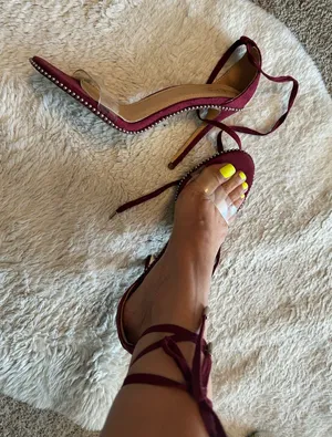 Heels Red Size 7.5 thumbnail 1