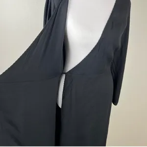 Wilfred Aritzia Dress Womens Small Black Wrap Midi Long Sleeve V-Neck LBD thumbnail 4