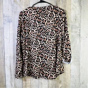 Blue Mood Large Animal Print Button Front Top w/Tabbed Sleeves & Decor Z thumbnail 2