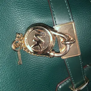 Michael Kors Hamilton Satchel thumbnail 5