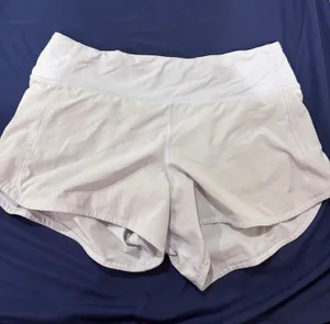 Lululemon Speed Up Shorts 2.5" Low-Rise thumbnail 1