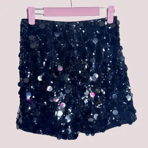 NWOT Sequin Black Women's Shorts thumbnail 4