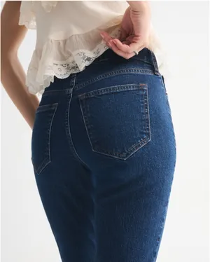 Abercrombie High-Rise Bootcut Jeans thumbnail 3