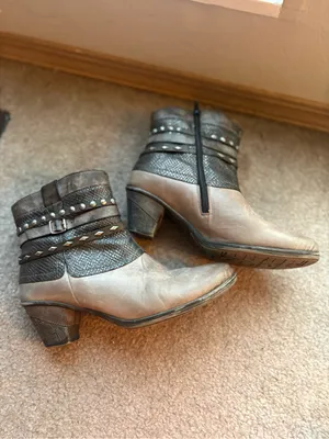 Remonte EU 41 US 9.5 Studded Moto Ankle Boots Brown Taupe Western thumbnail 4