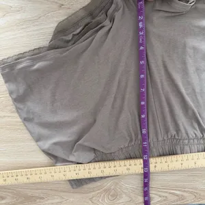 Beyond Yoga Large Elastic Waist Shorts Tan Beige Spacedye Relaxed Minimal thumbnail 4