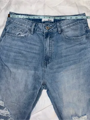 Vervet Light Blue Wash Distressed High Waisted Boyfriend Jeans size 29 thumbnail 7