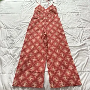 NWT Zara BLOGGERS Fave Boho Geometric Open Back Wide Leg The Jami Jumpsuit Small thumbnail 9