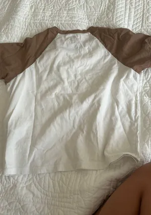 Hollister T-Shirt thumbnail 1