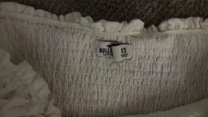 Hollister Long sleeve thumbnail 2