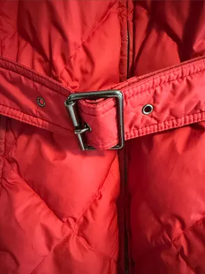 Burberry London Women’s XS Red Hooded Puffer Jacket Belted Double Zip thumbnail 4