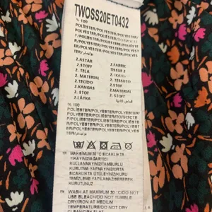 Trendyol Floral‎ Pleated Midi Skirt Green Pink Ditsy Print Elastic Waist Size 34 thumbnail 7