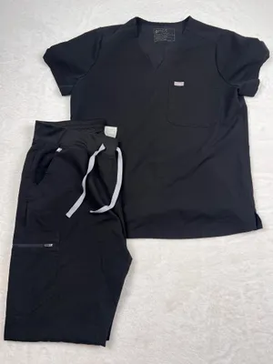 FIGS Black Catarina Scrub Top High-Waisted Zamora Joggers Set Size L thumbnail 1