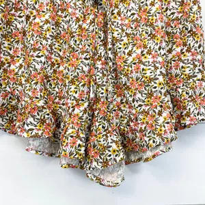 Wild‎ Fable Ruffled Shorts Womens Medium Cottagecore Floral Boho Feminine Dainty thumbnail 4