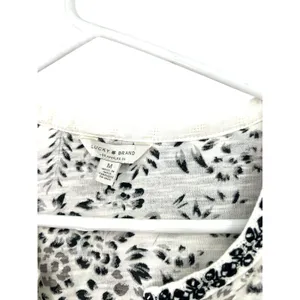 Lucky Brand M Shirt Top black white patterned long-sleeve peasant embroidered thumbnail 4