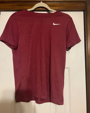 Nike Shirt thumbnail 1