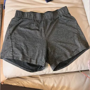 Nike Dri-FIT Women's Training Shorts Gray Athletic Gym Running Size S thumbnail 7