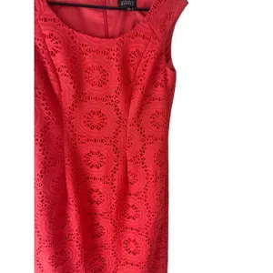 Adrianna Papell Women's Size 8 Coral‎ Pink Sheath Knee High Dress thumbnail 2