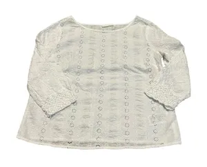 GAP white eyelet blouse with cropped sleeves thumbnail 1