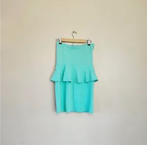 Deb Shops SALE! Mint Green Y2K Strapless Peplum Dress Size L Juniors EUC thumbnail 4