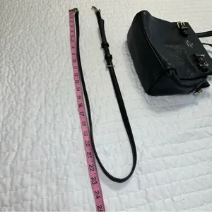 Kate Spade Black and Gold Pebbled Leather Crossbody Bag thumbnail 10