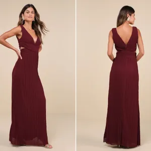LULU's Prom Chic Elegant Sexy Romantic Flowy Bridesmaid Wedding Formal Maxi thumbnail 4