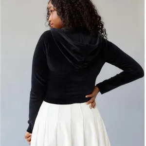 Iets Frans black Velvet Cropped Hoodie thumbnail 3
