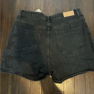 Black ZARA Denim Shorts thumbnail 3