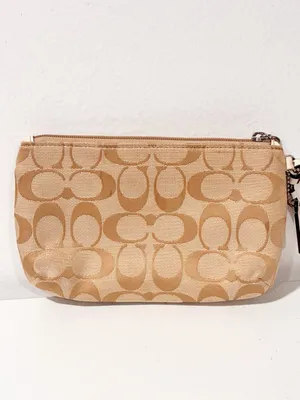 Coach Wristlet Wallet Signature C Tan Beige White Trim Zippy thumbnail 3