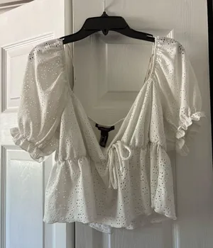 Forever 21 Top thumbnail 1