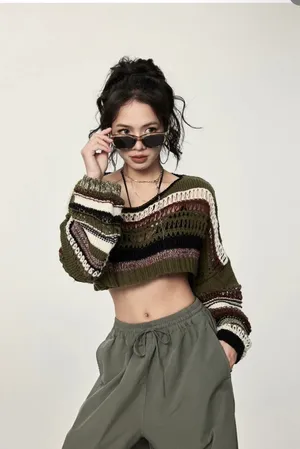 Cropped long sleeve sweater knitted green thumbnail 2