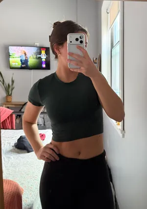 Aritzia Sunday Best Top thumbnail 1