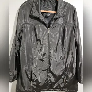 Outbrook Woman Black vintage plus size Coat, Jacket. thumbnail 6