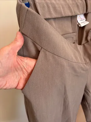 Motherhood Beige Straight-Leg Maternity Capris thumbnail 5