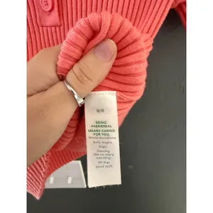Aerie Women Coral Pink Ribbed Knit Short Sleeve Polo‎ Sweater Size Medium Preppy thumbnail 8