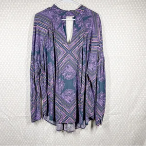 Free People Purple Paisley Walking‎ On A Dream Tunic Top thumbnail 2