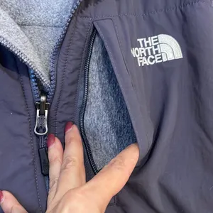 The North Face Polortec Womens Jacket Gray Purple‎ Medium thumbnail 5