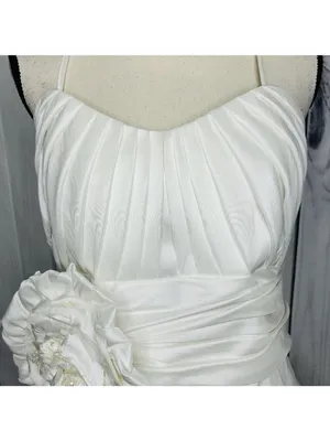 Wtoo Wedding Cotillion Dress Sz 14 Worn Once Pleated Floral Applique Sweetheart thumbnail 5