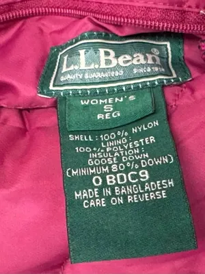 LL Bean Reversible Goose Down Puffer Vest Women’s Small thumbnail 2