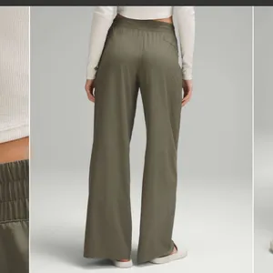 Lululemon Swift Mid-Rise Wide Leg Pants Army Green Size 2 Drawcord thumbnail 3
