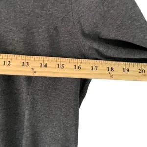Eddie Bauer Women's Size‎ Small Petite Soft Grey Baselayer Turtle Neck Top thumbnail 5